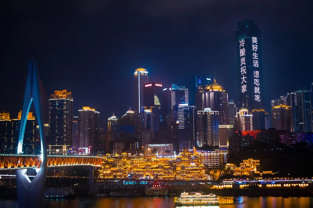 2025年国际海运订舱新规解读：外贸企业合规要点与操作指南