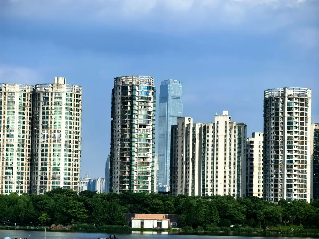 2025年国际海运订舱新规对跨境电商物流的影响分析